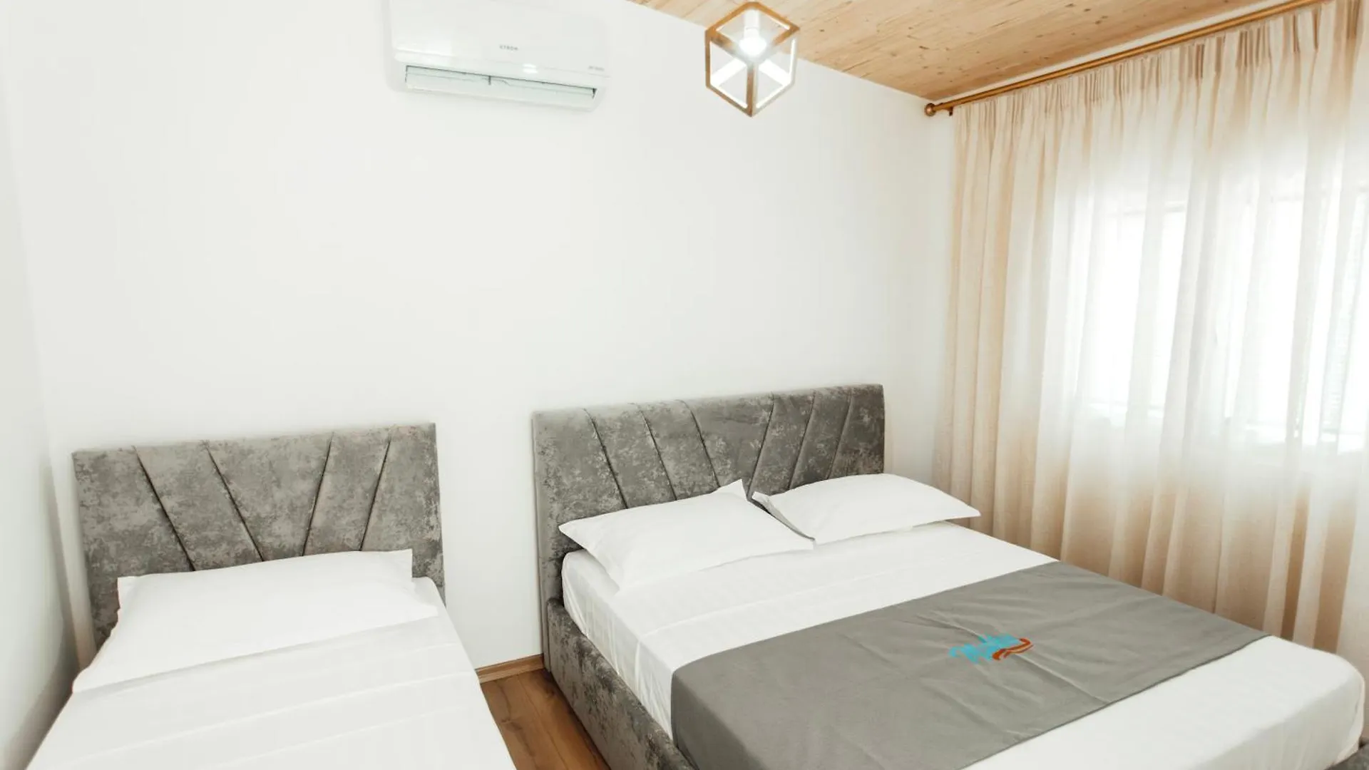 Holiday home Malibu Spille Villa