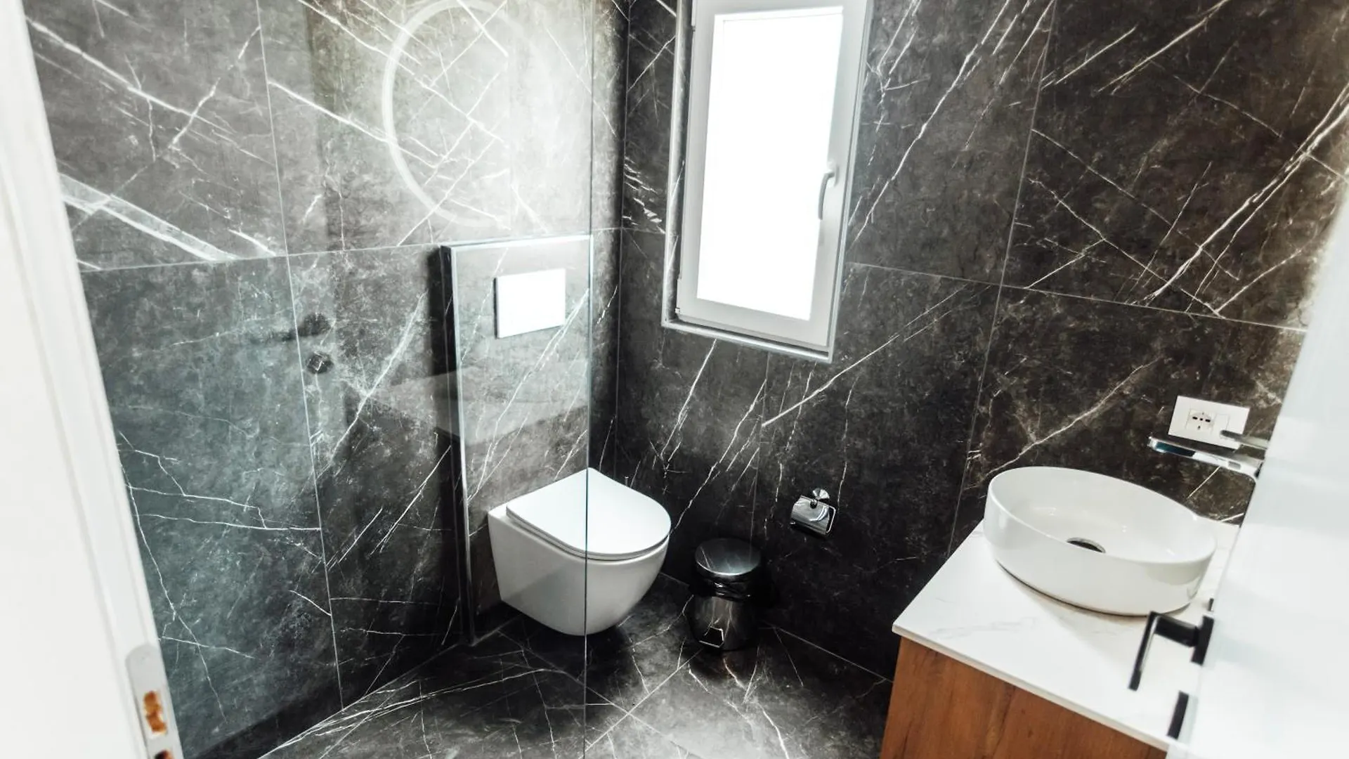 Malibu Spille Villa 0*,  Albania